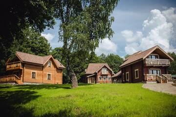 Фото номера Номер Делюкс Гранд Гостиница Вэлна Эко Резорт г. Таруса 2